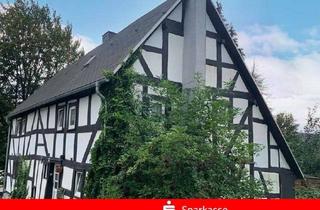 Haus kaufen in 57555 Mudersbach, Denkmalgeschützes Haus mit Charme und großem Gartengrundstück sucht Liebhaber