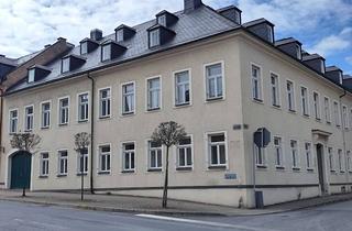 Mehrfamilienhaus kaufen in 09487 Schlettau, Historisches Mehrfamilienhaus im Herzen von Schlettau