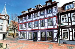 Wohnung kaufen in 37520 Osterode, Etage 146 m² teilbar auf 2 ETW im Zentrum von Osterode