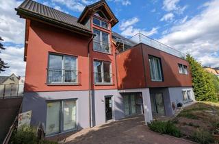 Haus kaufen in 08134 Wildenfels, Top Immobilie in traumhafter Lage mit Schlossblick für Eigennutzer