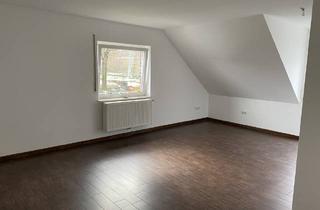 Wohnung kaufen in 26871 Papenburg, Papenburg - Oberwohnung mit separaten Gartenanteil, Balkon, Einbauküche und Ausbaureserve!