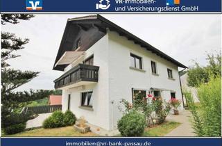 Haus kaufen in 94051 Hauzenberg, "Viel Platz für Ideen"Großzügiges Dreifamilienhaus mit viel Platz und Privatsphäre