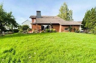 Haus kaufen in Kurt-Schumacher-Str. 3D5, 63526 Erlensee, *Exklusives, stilvolles Einfamilienwohnhaus auf eingewachsenem Grd.*