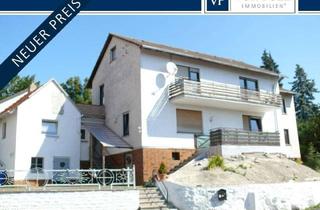 Haus kaufen in 37296 Ringgau, Attraktives Zweifamilienhaus mit schönen Ausblick und großem Garten