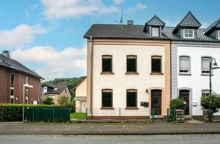 Einfamilienhaus kaufen in 51503 Rösrath, Im Herzen von Rösrath - Hoffnungsthal:Einfamilienhaus mit viel Platz für die große Familie!