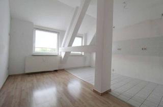 Wohnung mieten in 09328 Lunzenau, Großzügige 2,5-Raumwohnung mit Garage