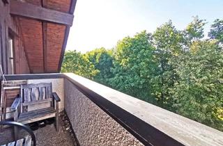 Wohnung kaufen in 82024 Taufkirchen, Gemütlicher Dachgeschosstraum mit Dachterrasse und Balkon in Alt-Taufkirchen....