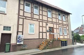 Haus kaufen in 31180 Giesen, Zw. Hannover und Hildesheim/Ahrbergen: Gut vermietetes Fachwerkhaus mit vielen Zimmern