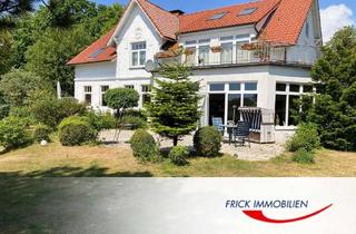 Haus kaufen in 23730 Neustadt in Holstein, Großes Wohnhaus in Strandlage mit unverbaubarem Ostseeblick