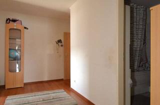 Wohnung kaufen in 41844 Wegberg, ETW 4 -Zimmer mit Balkon und Garage - geeignetes Anlageobjekt