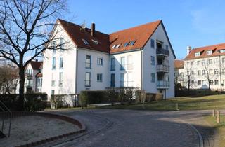 Wohnung kaufen in 15366 Hoppegarten, Bezugsfreie 3-Zimmer Dachgeschoss-Wohnung in Hoppegarten, im Wohnpark An der katholischen Kirche