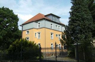 Mehrfamilienhaus kaufen in 01445 Radebeul, Wunderschönes Mehrfamilienhaus mit Blick über Radebeul bis nach Dresden am Paradiesberg