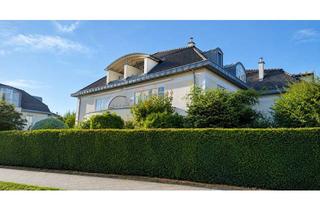 Wohnung kaufen in 16540 Hohen Neuendorf, Stilvolle Maisonette direkt am Golfplatz mit Billardraum, Südbalkon, hochwertiger Ausstattung