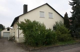 Einfamilienhaus kaufen in 76774 Leimersheim, Großes Einfamilienhaus in ruhiger Lage