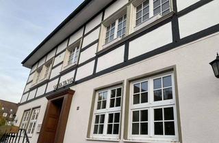 Wohnung mieten in 57399 Kirchhundem, Oberhundem: Liebevoll renovierte 2-ZKB-Dachgeschosswohnung mit Terrasse ab sofort zu vermieten