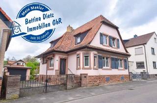 Einfamilienhaus kaufen in 64850 Schaafheim, DIETZ: Stilvolles Einfamilienhaus mit Einliegerwohnung und schönem Garten in Schaafheim OT Radheim!