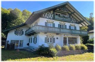 Villa kaufen in 82467 Garmisch-Partenkirchen, Herrschaftliche Villa mit Baugrundstück (DH bereits genehmigt)
