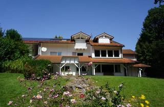 Haus kaufen in 94265 Patersdorf, *Patersdorf - Landkreis Regen* Hochwertig erbautes Wohnhaus mit separater Einliegerwohnung