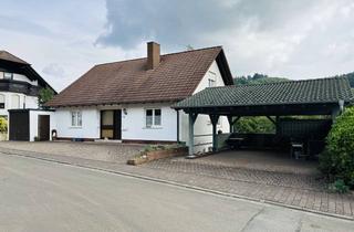 Haus kaufen in Flurstraße, 67744 Lohnweiler, Wohnen auf einer Ebene mit Garage, Doppelcarport und Garten