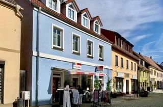 Haus kaufen in 17153 Stavenhagen, Gewerbeeinheit und Eigentumswohnung in der Reuterstadt Stavenhagen