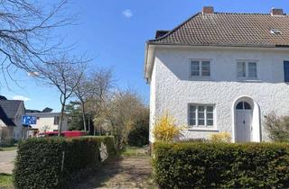 Doppelhaushälfte kaufen in 28779 Blumenthal, PURNHAGEN-IMMOBILIEN - Bremen-Blumenthal - Ältere Doppelhaushälfte in ruhiger und grüner Wohnlage