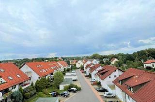 Wohnung kaufen in 08459 Neukirchen, Attraktive 3 Zimmer-Wohnung mit Hobbyraum im Wohnpark Neukirchen