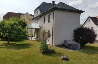 Haus kaufen in 92660 Neustadt an der Waldnaab, Ideales 2-Generationenhaus in sehr gepflegtem Zustand in Neustadt