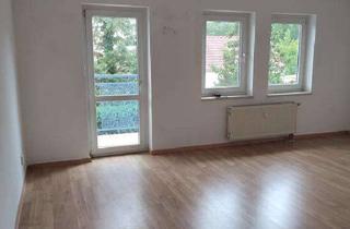 Wohnung kaufen in Bohraer Str. 59, 01936 Königsbrück, renovierte 1-Raum-Wohnung mit Balkon und Stellplatz