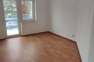 Wohnung kaufen in Bohraer Str. 59, 01936 Königsbrück, renovierte 1-Raum-Wohnung mit Balkon und Stellplatz