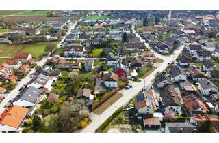 Grundstück zu kaufen in 85635 Höhenkirchen-Siegertsbrunn, INKLUSIVE BAUGENEHMIGUNG! Einmalige Gelegenheit: Bereits entkerntes Haus mit hohem Ausbaupotential!