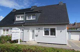 Doppelhaushälfte kaufen in Herman-Löns-Weg, 24217 Schönberg, Vom Dach bis Keller kernsaniertes großes Haus in sehr ruhiger Lage