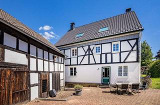 Haus kaufen in 53809 Ruppichteroth, Landhaus im Bergischen Land