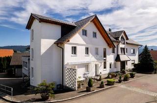 Haus kaufen in 88138 Sigmarszell, Investment in Sigmarszell - Teilort Thumen- 9-Familienhaus in naturnaher Wohn-/Aussichtslage