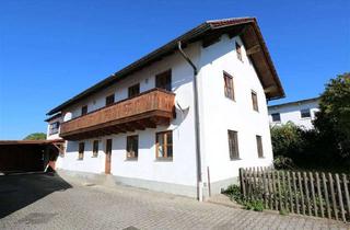 Haus kaufen in Pollinger Str. 1a, 84180 Loiching, Zweiparteienhaus mit großem Garten und PV-Anlage in Oberwolkersdorf/Loiching