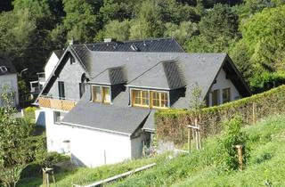 Mehrfamilienhaus kaufen in 56850 Enkirch, Hochwertiges, top gepflegtes Mehrfamilienhaus mit vielseitiger Heiztechnik in ruhiger Ortsrandlage!