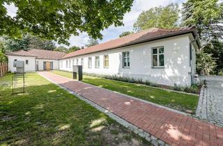 Gewerbeimmobilie kaufen in 14473 Teltower Vorstadt, Attraktive 276 m² gr. Gewerbeeinheit, 63 m² Wohnung & ca. 1000 m² Grund in bester Lage Potsdams