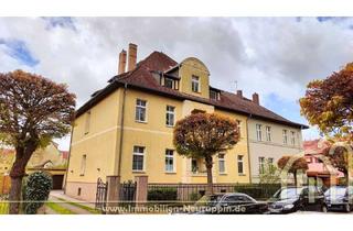 Villa kaufen in 16816 Neuruppin, Stadtvilla (3WE) mit großem Garten nahe dem Neuruppiner Zentrum. DG ist frei. Teilerwerb möglich!