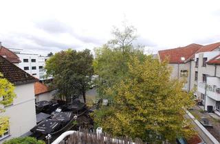Wohnung kaufen in 53773 Hennef (Sieg), Anlageobjekt: Hennef-Markt - Vermietete 2-Zimmer-Dachgeschosswohnung mit Balkon und TG-Stellplatz