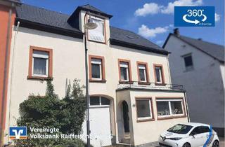 Haus kaufen in 54536 Kröv, Ehemaliges Winzerhaus mit viel Platz und Garten