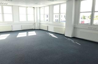 Büro zu mieten in Max-Eyth-Straße 38, 71088 Holzgerlingen, ALL inclusive! Das Büro für gehobene Ansprüche