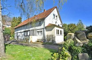 Anlageobjekt in 34233 Fuldatal, 4-Familien-Haus in idyllischer und zentraler Ortslage von Fuldatal-Simmershausen