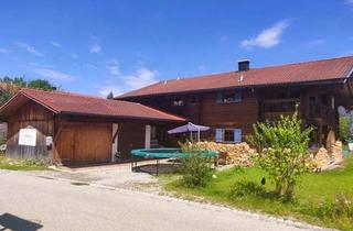 Haus kaufen in 87642 Halblech, Uriges Holzhaus im Ostallgäu mit Einliegerwohnung