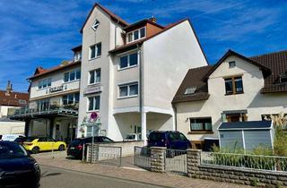 Wohnung kaufen in 67269 Grünstadt, Im Herzen der Stadt... barrierefreie DG-Eigentumswohnung mit PKW-Stellplatz und Fahrstuhl