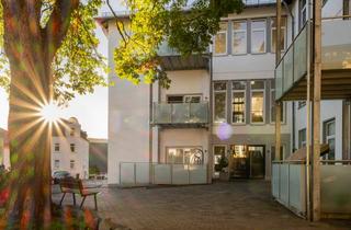 Mehrfamilienhaus kaufen in 57076 Siegen, Saniertes und vollvermietetes Mehrfamilienhaus in ruhiger Lage