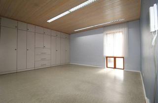 Büro zu mieten in Neutraublinger Straße 1a, 93055 Burgweinting-Harting, helle Büroräumen im Erdgeschoss nach Ihren Wünschen
