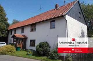 Haus kaufen in 36399 Freiensteinau, Fernwärmeanschluss und Platz - MFH in Freiensteinau-Gunzenau