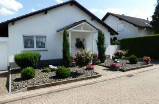 Einfamilienhaus kaufen in Windesheimer Straße 21, 55545 Bad Kreuznach, Freistehendes hochwertig gebautes Einfamilienhaus mit großem Grundstück, schöne Wohnlage