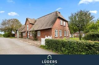 Haus kaufen in 25938 Oldsum, Idyllisch gelegenes Friesenhaus unter Reet mit Weitblick