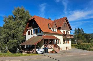 Anlageobjekt in 72270 Baiersbronn, Vermietetes Wohnhaus mit 3 Einheiten in idyllischer Lage