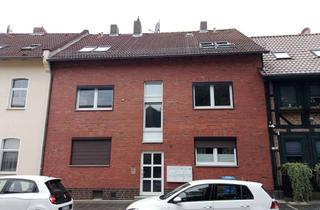 Wohnung mieten in Gröpern 21, 38350 Helmstedt, Schöne 3 1/2 Zimmer Wohnung mit Einbauküche, 2 Badezimmern und 2 Balkonen